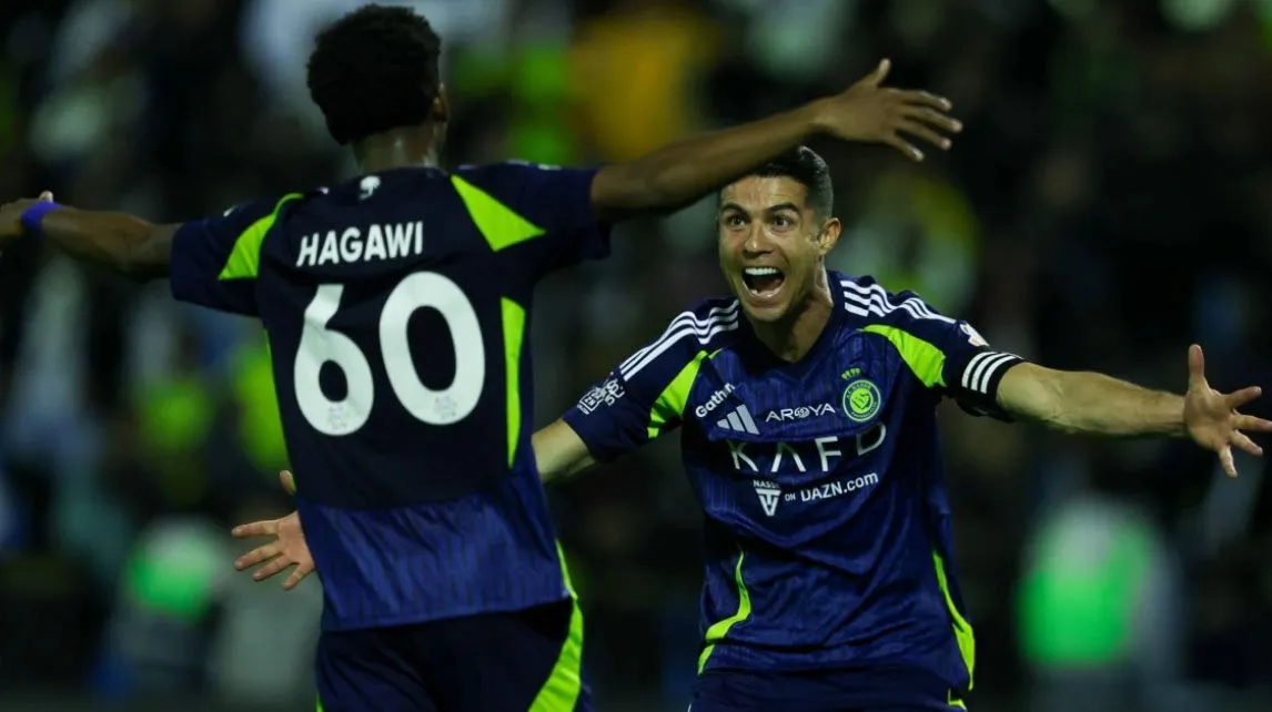 TIN HOT 22/01/2025: Ronaldo thăng hoa, Salah lập kỷ lục tại Champions League 1 Ronaldo thăng hoa cùng Al Nassr